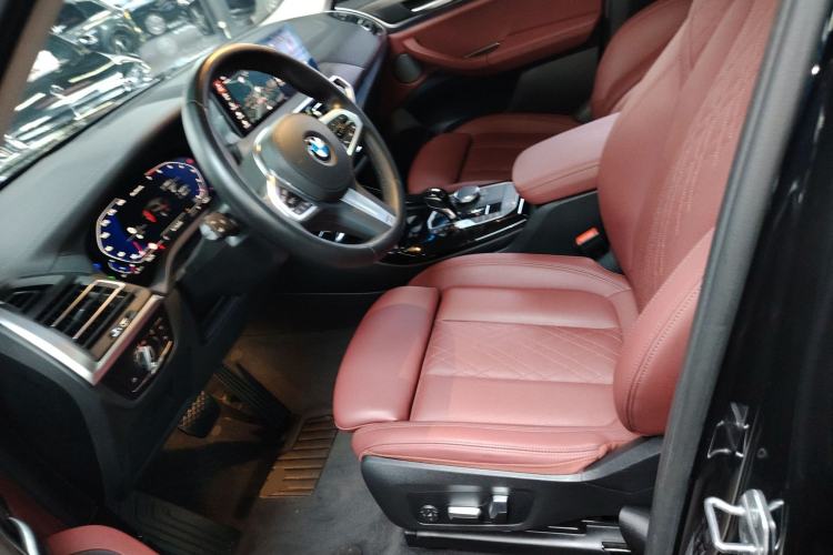 Used BMW X3 2022 Second Facelift xDrive30i Leading Edition M Night Sky Package
