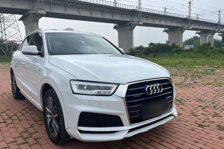 Used Audi Q3 2018 30th Anniversary Edition 35 TFSI quattro all-wheel-drive sport model
