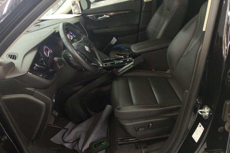 Used Buick Envision 2022 Facelift Encore S 552T Two-Wheel-Drive Luxury Model
