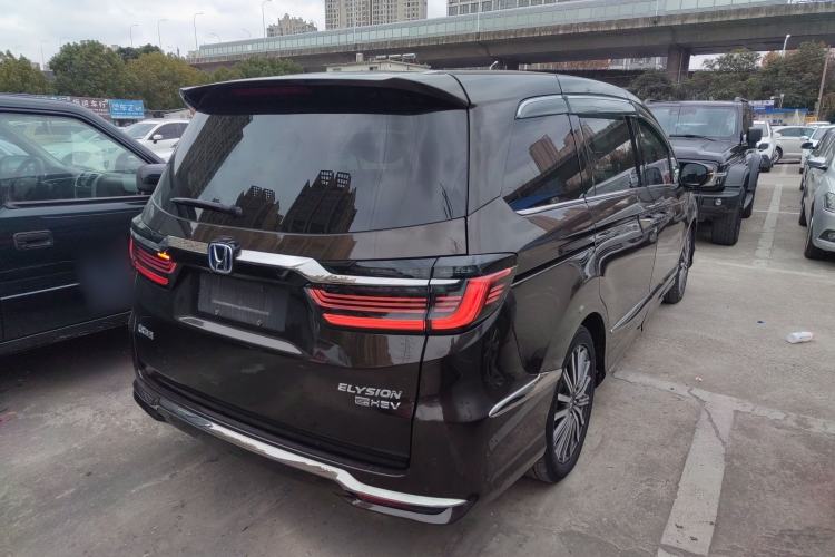 Used Honda Elysion 2022 2.0L eHEV Luxury Edition

