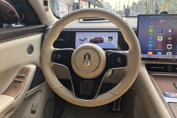 Used Hima AITO M7 2026 Model Range-Extending Max All-Wheel Drive 5-Seater Version
