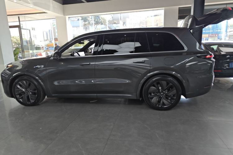 Used Li Auto L9 2022 Max model
