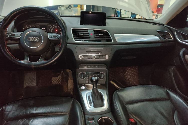 Used Audi Q3 2017 30 TFSI Fashion Model
