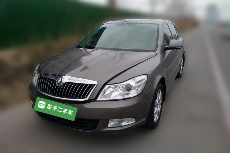 Used Skoda Octavia 2015 Classic Model 1.6L Manual Eado Version