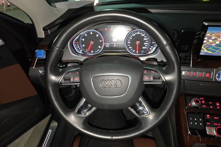 Used Audi A8 2014 A8L 45 TFSI quattro Comfort model