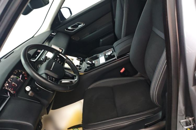 Used Land Rover Range Rover Velar 2023 250 PS
