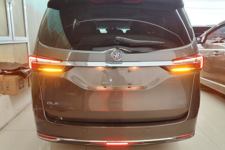 Used Buick GL8 2022 Land Business Class 652T Luxury Model
