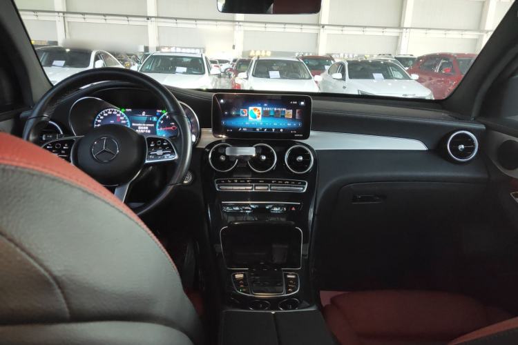 Used Mercedes-Benz GLC Coupe 2020 GLC 260 4MATIC Coupe SUV
