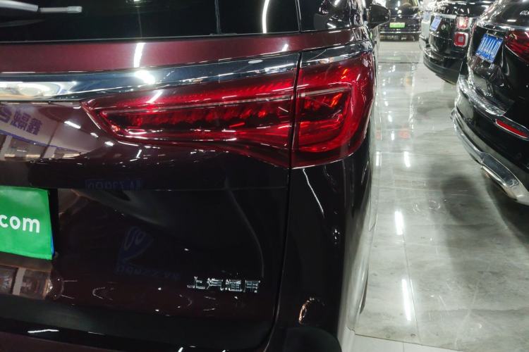 Used Buick GL8 2022 Avenir Aivia 7-Seater Deluxe Edition
