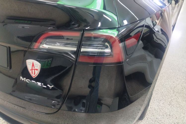 Used Tesla Model Y 2021 Standard Range Rear-Wheel Drive Version