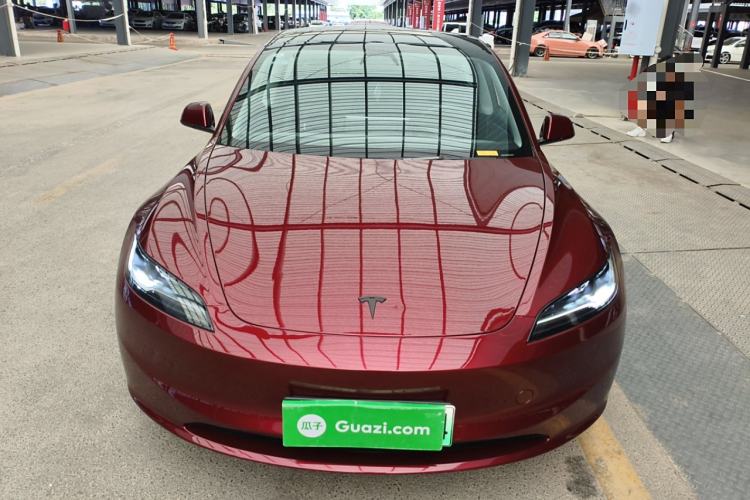 Used Tesla Model 3 2023 Rear-Wheel-Drive Version
