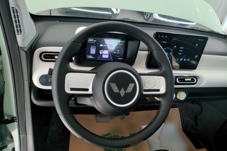 Used Wuling Hongguang MINIEV 2024 3rd Generation 215km Youth Edition
