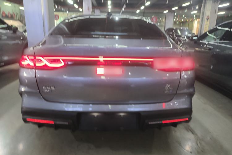 Used BYD Qin L 2025 DM-i Smart Drive 80KM Leading Model
