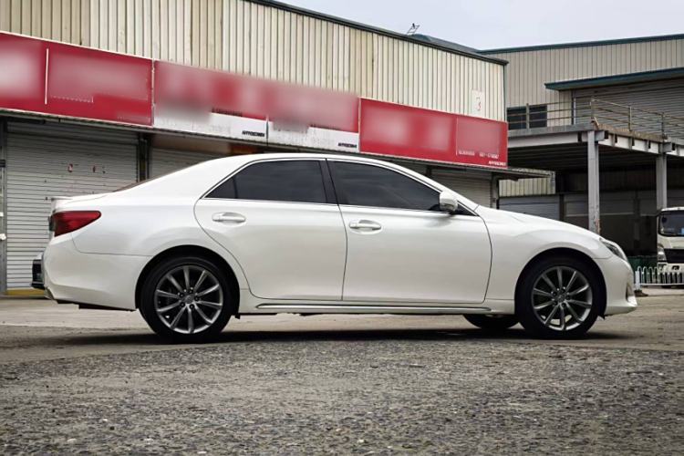 Used Toyota Reiz 2013 2.5V Shangrui Navigation Edition
