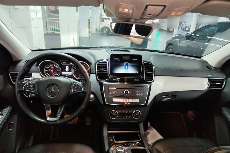 Used Mercedes-Benz GLE Coupe 2015 GLE 320 4MATIC Coupe SUV
