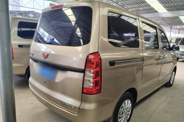 Used Wuling Hongguang V 2021 1.5L Jingqu Version LAR
