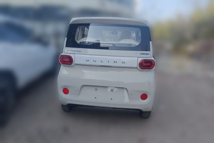Used Wuling Hongguang MINIEV 2024 3rd Generation 215km Youth Edition
