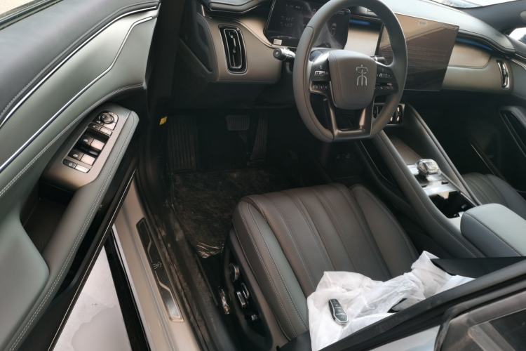 Used BYD Song L EV 2025 550 km Excellence Version