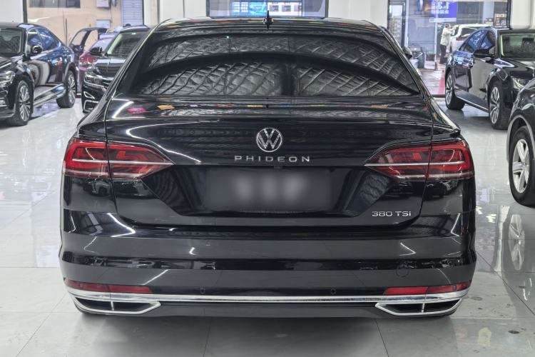 Used Volkswagen Phideon 2021 380TSI Luxury Edition
