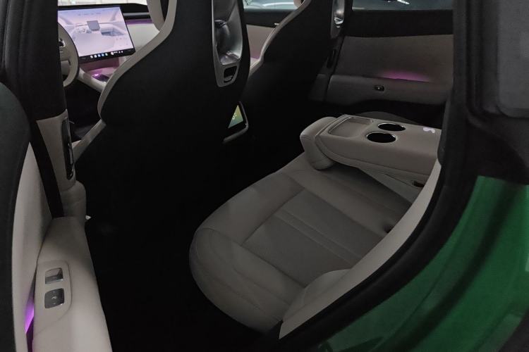 Used  YU7 2025 Ultra-Long Range Rear-Wheel Drive Version
