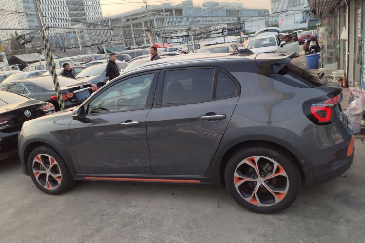 Used Lynk & Co 02 2018 1.5T DCT Two-Wheel Drive Zhaopu Version China V Standard
