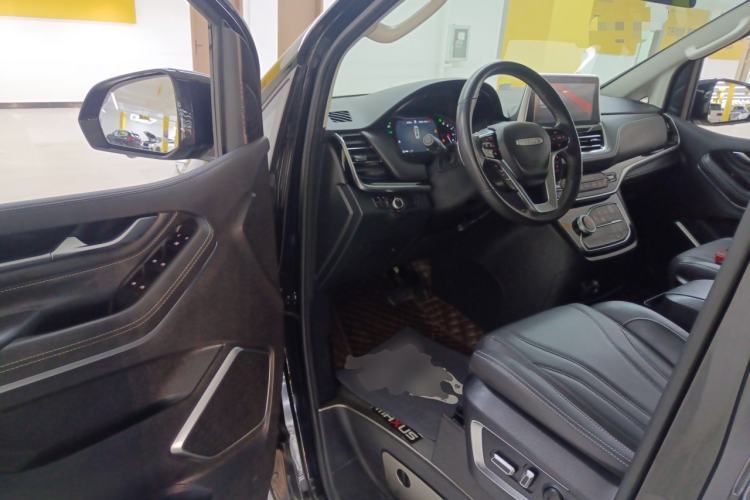 Used SAIC MAXUS G20 2021 Facelifted PLUS 2.0T Diesel Automatic Luxury Edition
