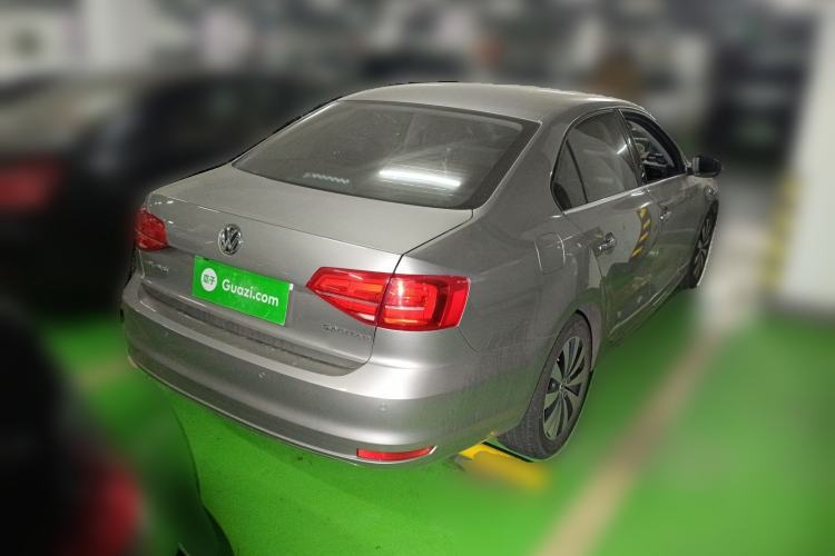 Used Volkswagen Sagitar 2017 180TSI Automatic Luxury Edition