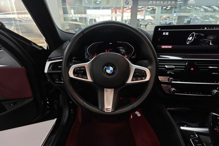 Used BMW 5 Series 2022 525Li M Sport Package