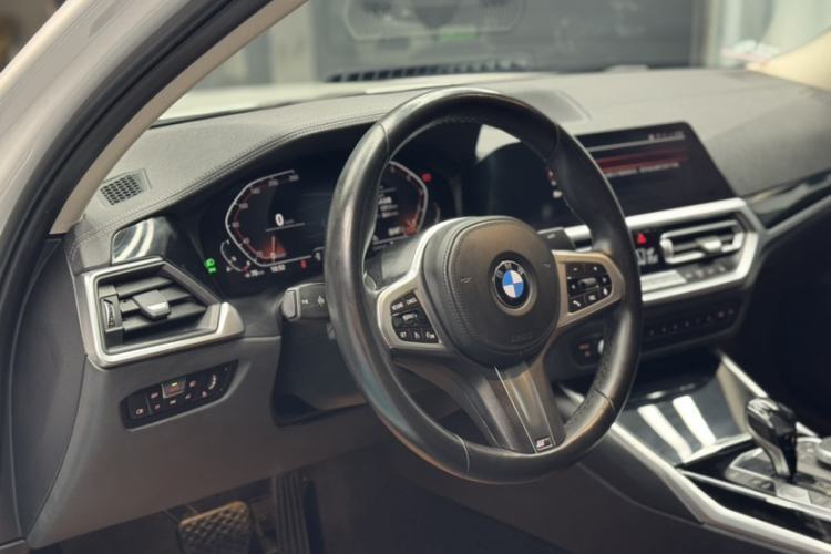 Used BMW 3 Series 2021 Second Facelift 320Li M Sport Package