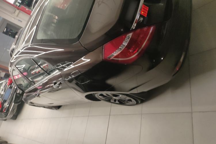 Used Geely Auto Emgrand 2016 Sedan 1.5L CVT Upward Version