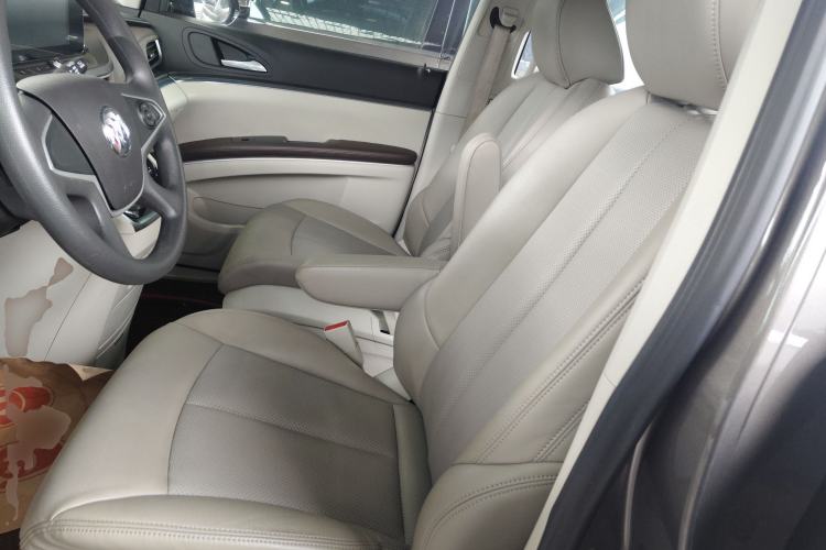 Used Buick GL8 2021 Land Cruiser Executive Class 652T Comfort Model