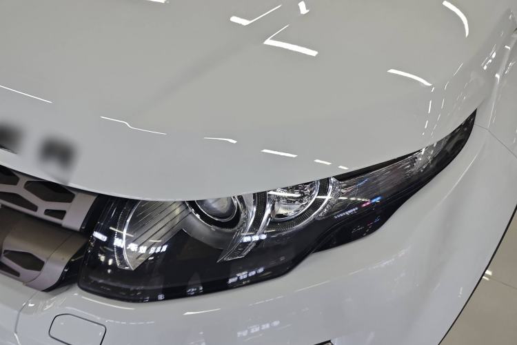 Used Land Rover Range Rover Evoque 2015 2.0T Five-Door Zhiyao Edition
