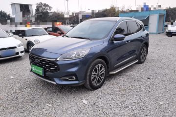 Used Ford Escape 2020 EcoBoost 245 Two-Wheel-Drive Titanium Edition