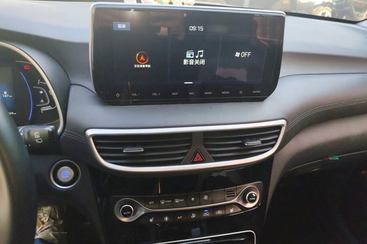 Used Hyundai Tucson 2019 280TGDi Dual-Clutch Two-Wheel Drive Smart Connect Version China V Standard
