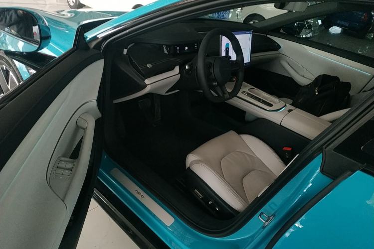 Used  SU7 2024 Rear-Drive Long-Range Intelligent Driving Version
