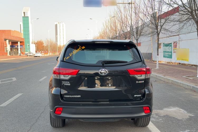 Used Toyota Highlander 2018 2.0T Two-Wheel Drive Prestige Version 7 Seats China V Emission Standard
