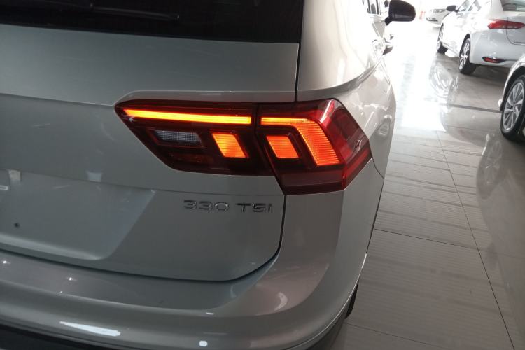 Used Volkswagen Tiguan L 2022 330TSI Automatic Two-Wheel Drive Smart Edition