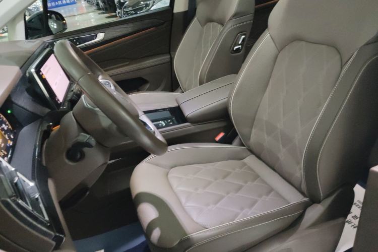 Used Volkswagen Viloran 2023 380TSI Prestige Edition
