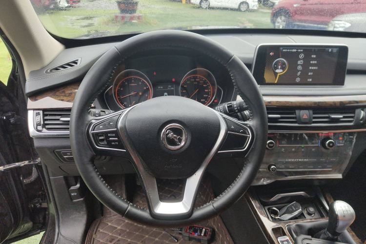 Used Hanteng X7 2016 2.0T Manual Luxury Version
