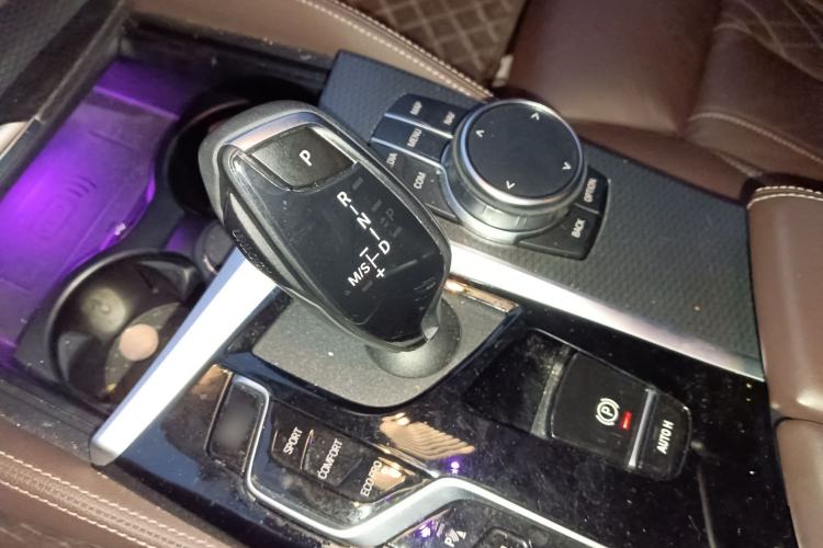 Used BMW 5 Series 2022 Second Facelift 540i Sport Line M Sport Package
