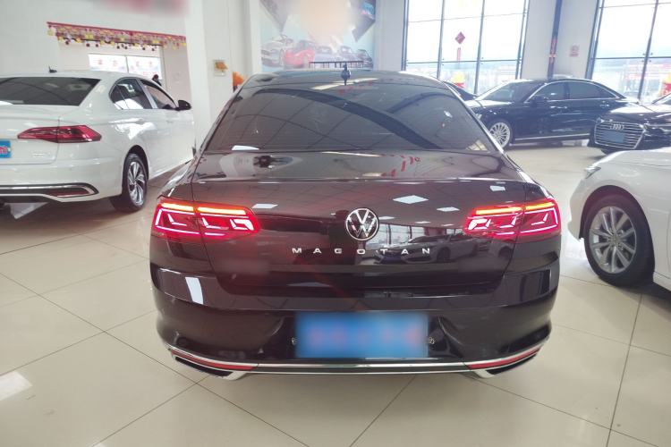 Used Volkswagen Magotan 2020 330TSI DSG Leading Model
