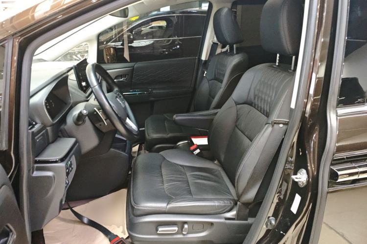 Used Honda Elysion 2022 2.0L eHEV Luxury Edition
