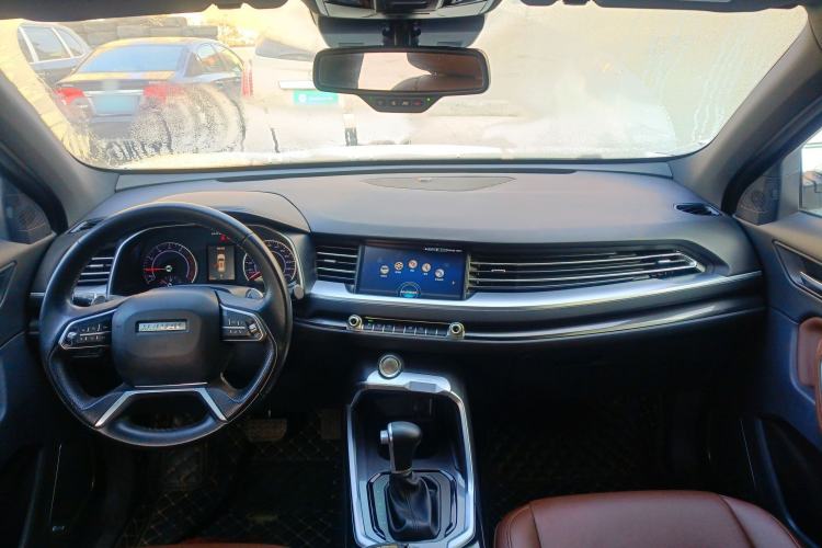 Used Haval H6 2018 Red-Label 2.0T Automatic Luxury Model
