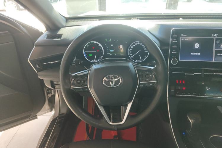 Used Toyota Avalon 2019 Dual-Engine 2.5L XLE Prestige Version China VI Standard