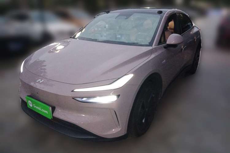 Used ONVO L60 2024 60 kWh All-Wheel Drive
