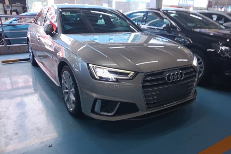 Used Audi A4L 2019 40 TFSI Fashion Version China V
