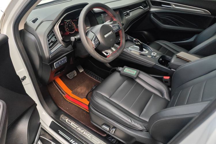 Used Haval F7 2020 2.0T Two-Wheel Drive i-Van