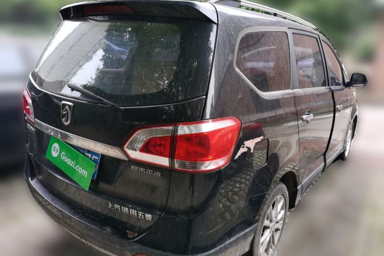 Used Baojun 730 2014 1.5L manual Comfort ESP version 7 seats
