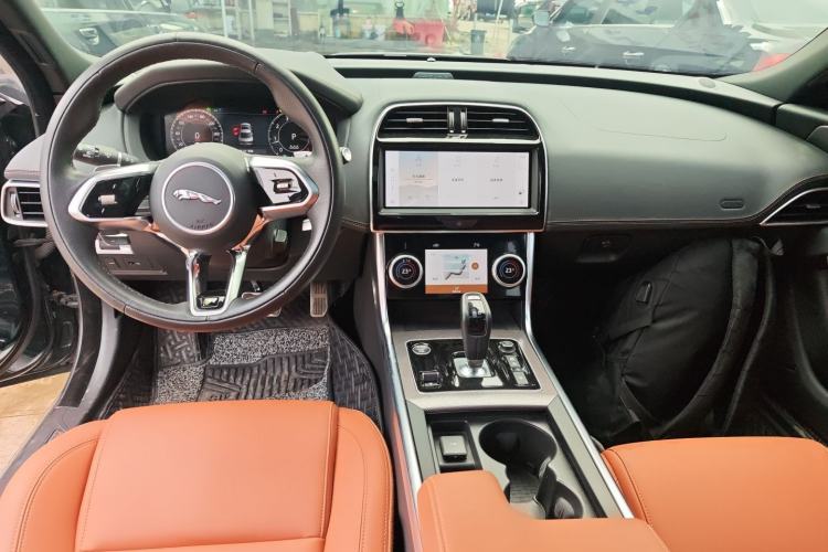 Used Jaguar XEL 2023 2.0T 250 PS R-DYNAMIC S Advanced Sport Edition
