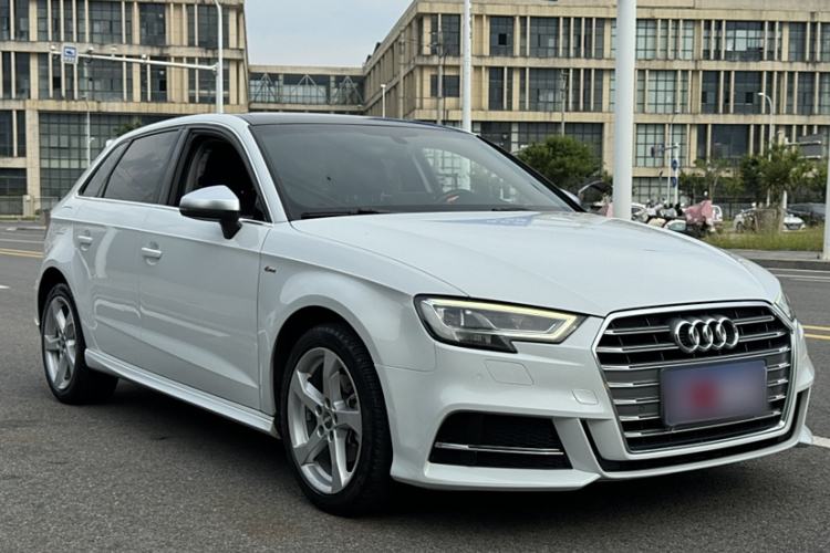 Used Audi A3 2020 Sportback 35 TFSI Fashion Edition China VI Emission Standard
